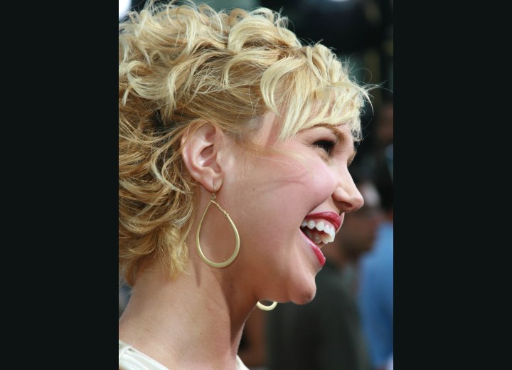 side view of Arielle Kebbel's short hairstyle