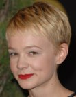 Carey Mulligan's blonde pixie with layers