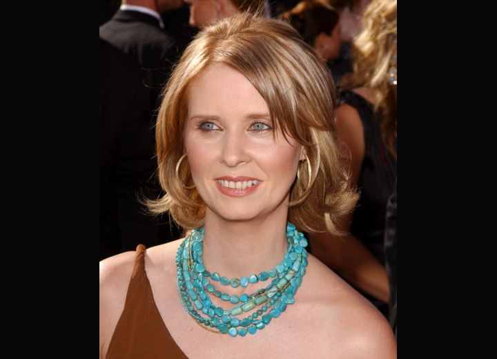 Cynthia Nixon - Medium hairstyle with layers