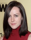Jena Malone's medium long hair with silky smooth styling