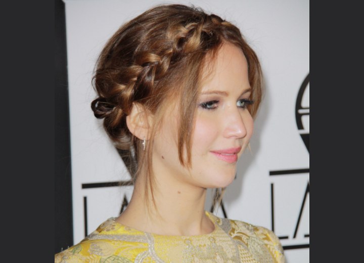 Jennifer Lawrence hairstyle