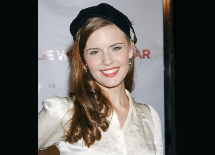 Maggie Grace - 1950s hairstyle for long hair