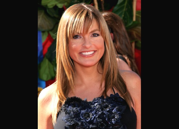 Mariska Hargitay's shoulder length hairstyle. You don't want to make your