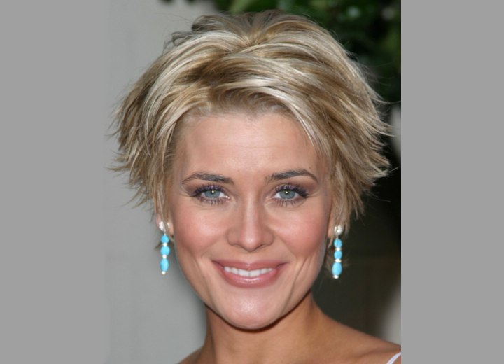 short razorcut hairstyle