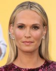 Molly Sims sporting a super sleek sophisticated hairstyle