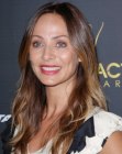 Natalie Imbruglia's long layered hairstyle with ombré hair coloring