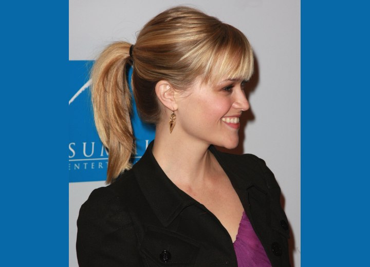 Reese Witherspoon wearing her hair in a ponytail
