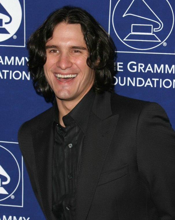 Joe Nichols sporting a long-layered hairstyle with curls