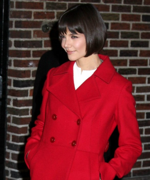 Katie Holmes with her bob 2011