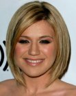 Kelly Clarkson bob hairstyle