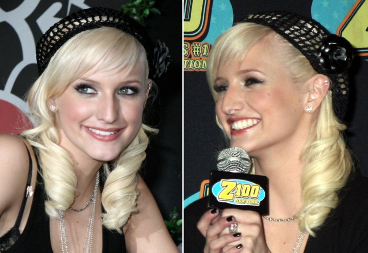 Ashlee Simpson - 1940's curled hairstyle