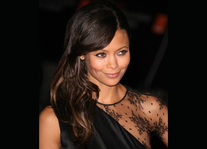 Thandie Newton - Long hairstyle with a high side part