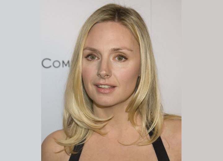 Hope Davis with silky shoulderlength hair