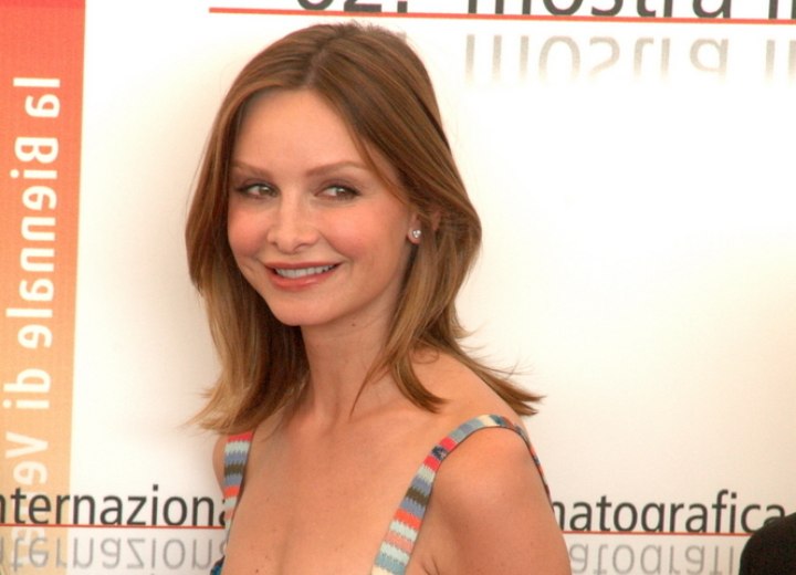 Side view of Calista Flockhart's hairstyle
