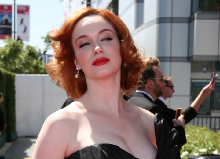 Neckline length hairstyle for red hair - Christina Hendricks