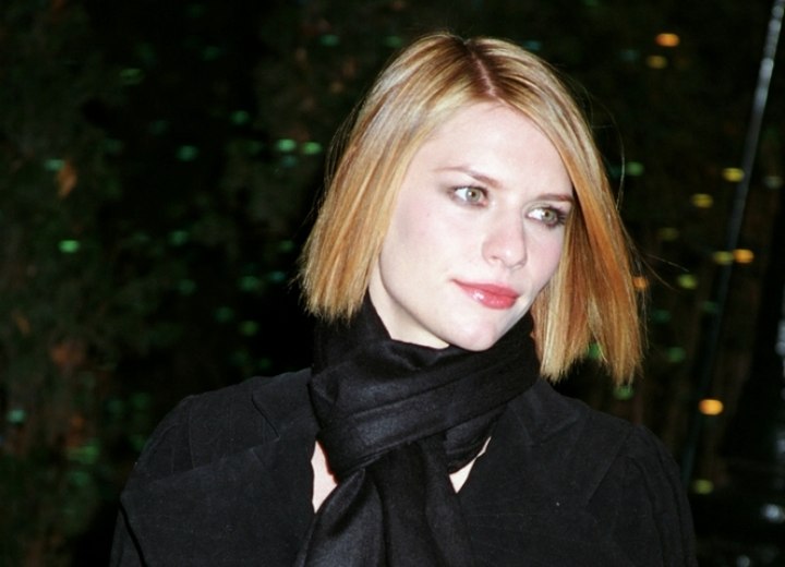 Medium length haircut with chopped ends - Claire Danes