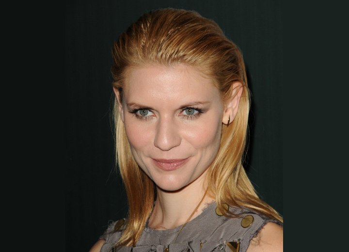Claire Danes with casual slick long hair falling around her shoulders