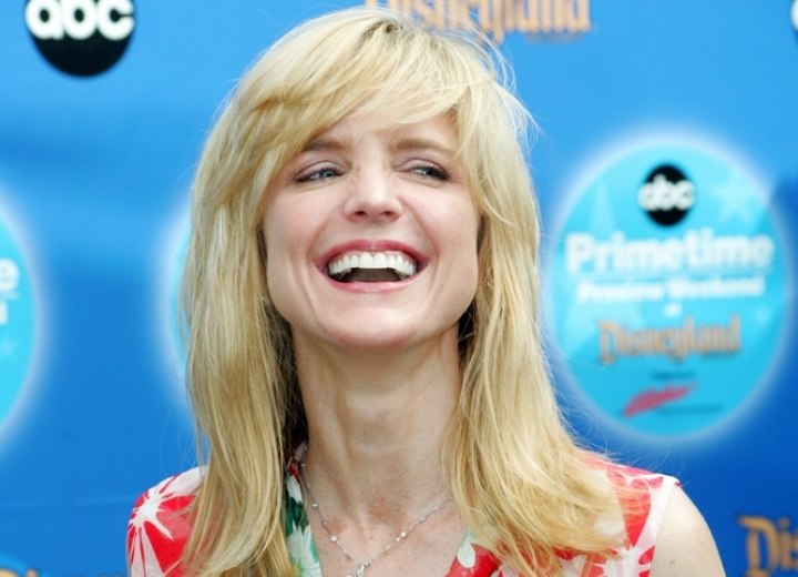 Courtney Thorne-Smith - Blonde hair with lowlights
