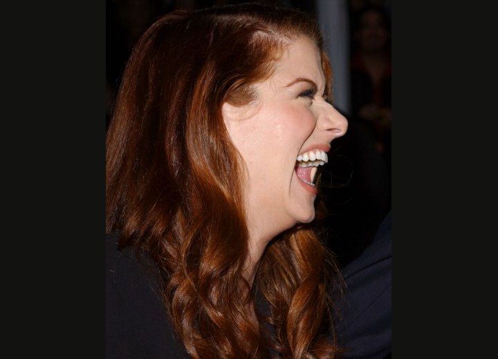 Side view of Debra Messing's hairstyle