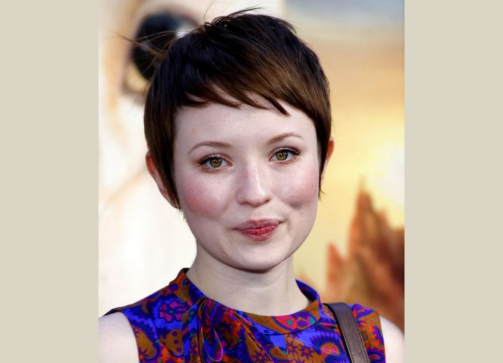 Emily Browning's pixie cut