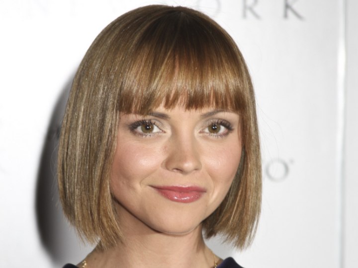 Simple and timeless bob hairstyle - Christina Ricci
