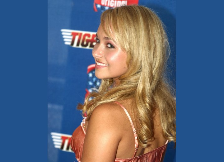 Back and side view of Hayden Panettiere's long hairstyle