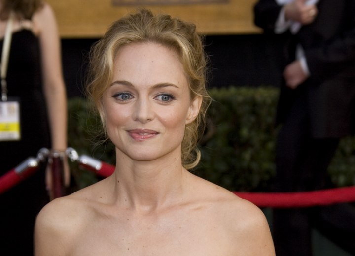 Easy to do hairstyle for prom - Heather Graham