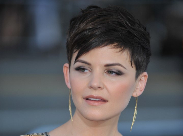Easy to do short hairstyle - Ginnifer Goodwin
