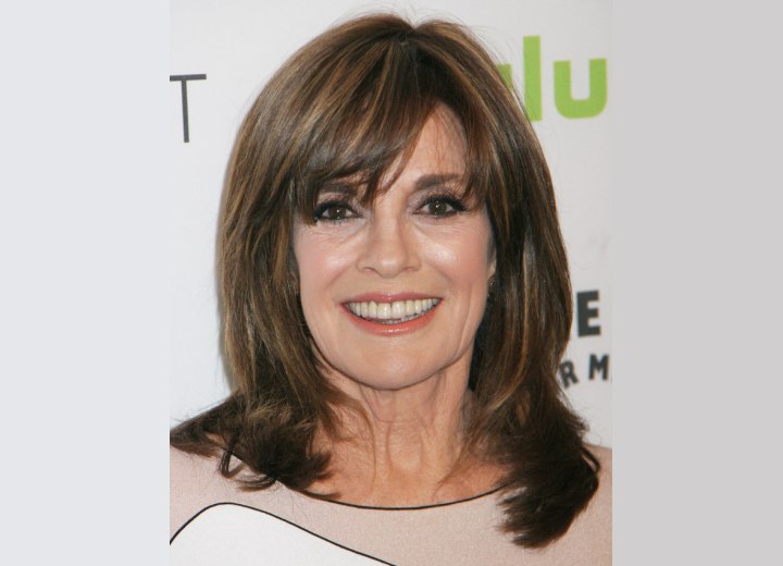 Linda Gray - Youthful hairstyle that takes years off