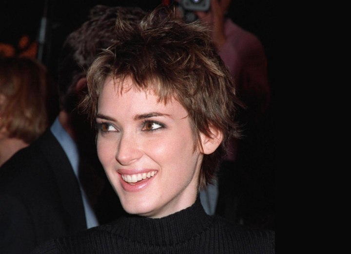 Winona Ryder - Pixie haircut with a longer neck