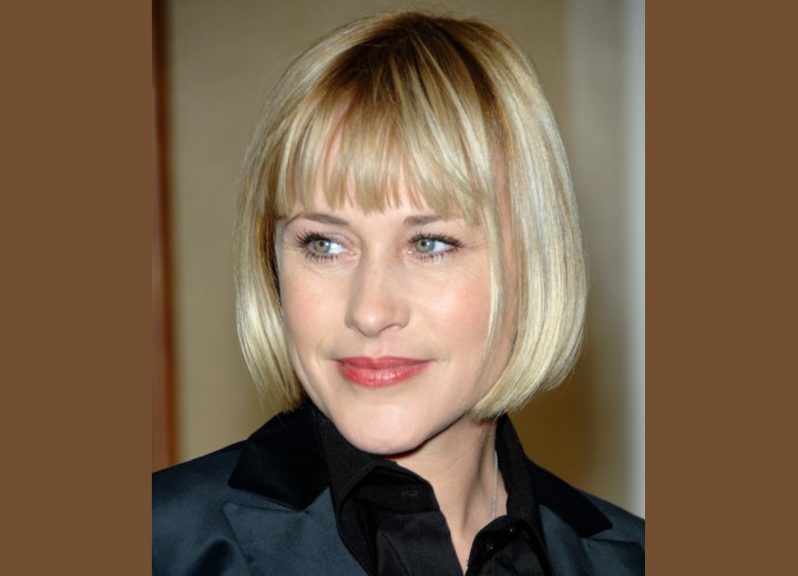 Patricia Arquette - Short jaw line length bob hairstyle