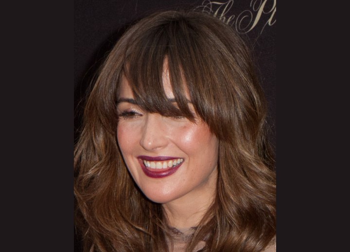 Rose Byrne's hair with large pieced bangs