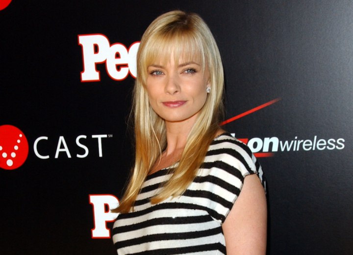 Jaime Pressly young look with a striped T-shirt and long hair