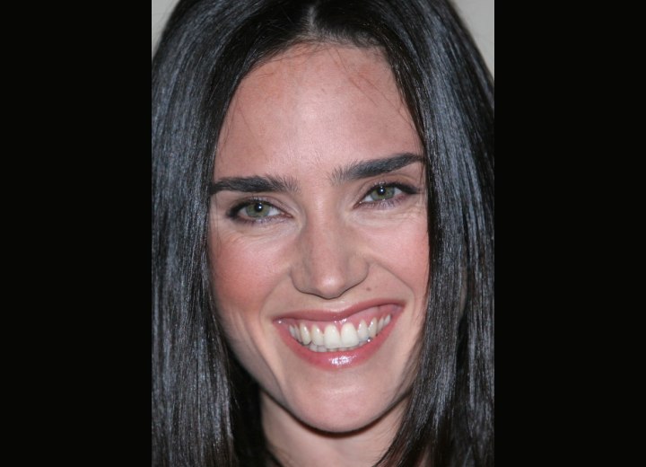 Jennifer Connelly's hairline and middle partition