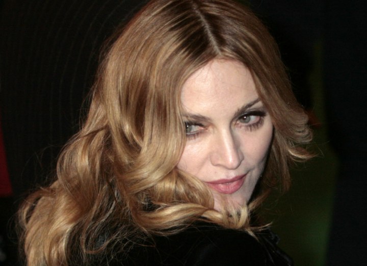 Madonna - Fashionable hair for women aged over 40