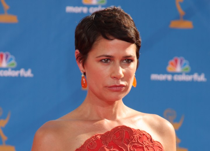 Maura Tierney's pixie cut