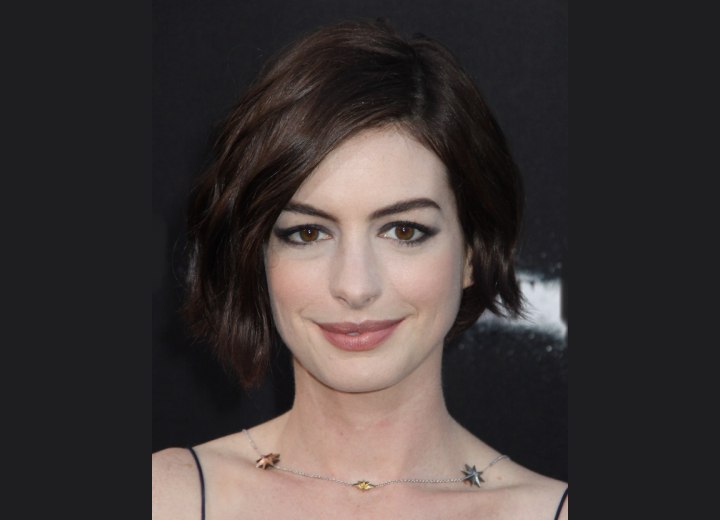 Anne Hathaway's wavy short bobbed hair