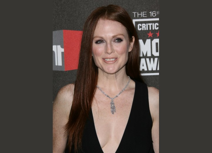 Julianne Moore's long straight hairstyle