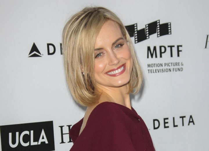 Taylor Schilling's mid length hairstyle