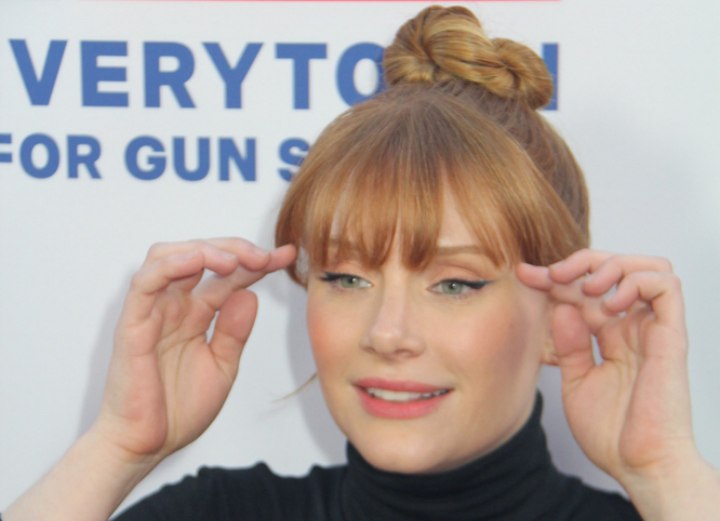 Bryce Dallas Howard's beautiful hairstyle with bangs