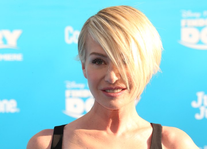 Portia de Rossi hairstyles