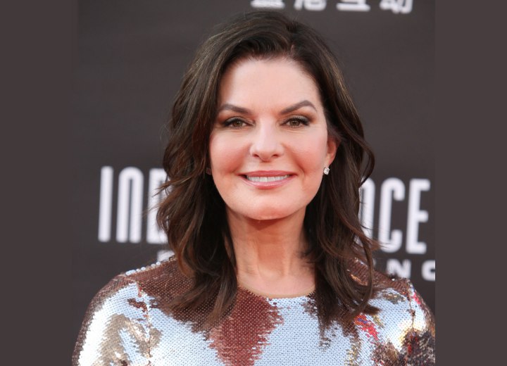 Sela Ward - Fashionable long hairstyle for older women