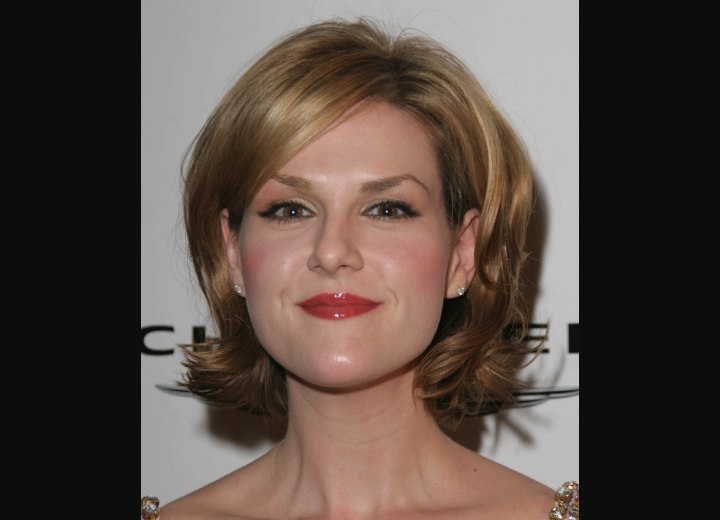 Sara Rue - Hair for a heart shaped face