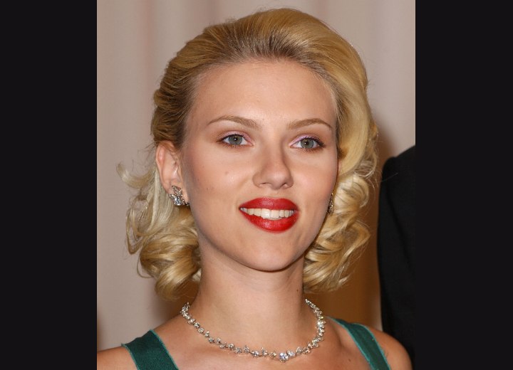 Scarlett Johansson sporting an old Hollywood or retro glam hairstyle and how 