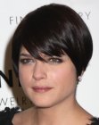 Selma Blair sporting a short rounded hairstyle