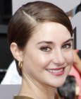 Shailene Woodley wearing her hair short in a pixie with wetlook styling