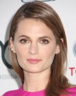 Stana Katic's simple straight hairstyle