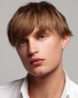 coupe mi-longue pour hommes