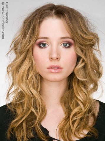 hairstyle with a Bohemian appearance