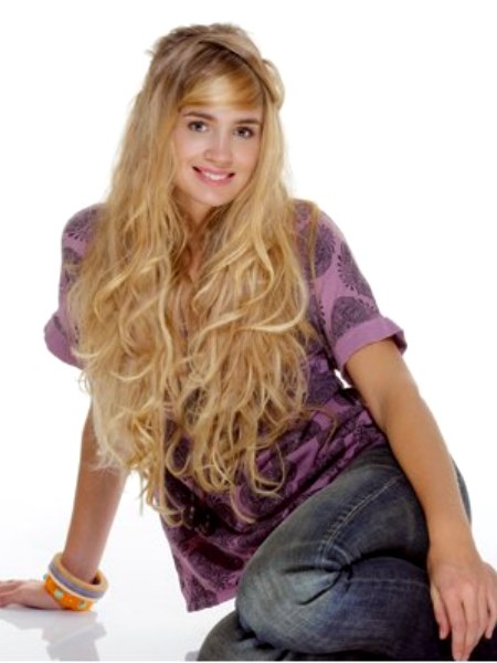 Long naturally flowing hair with extensions